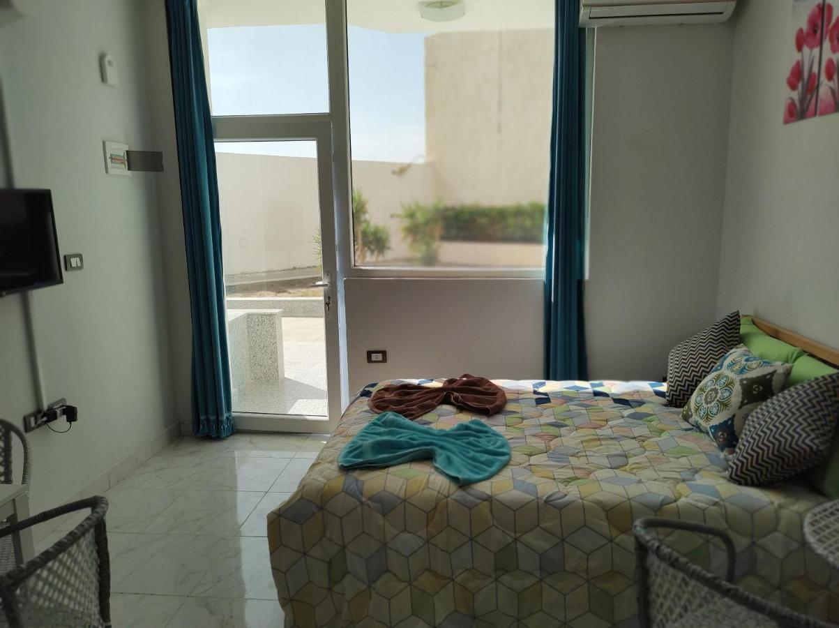 Tiba View Private Apartments Next To El Gouna フルガダ エクステリア 写真