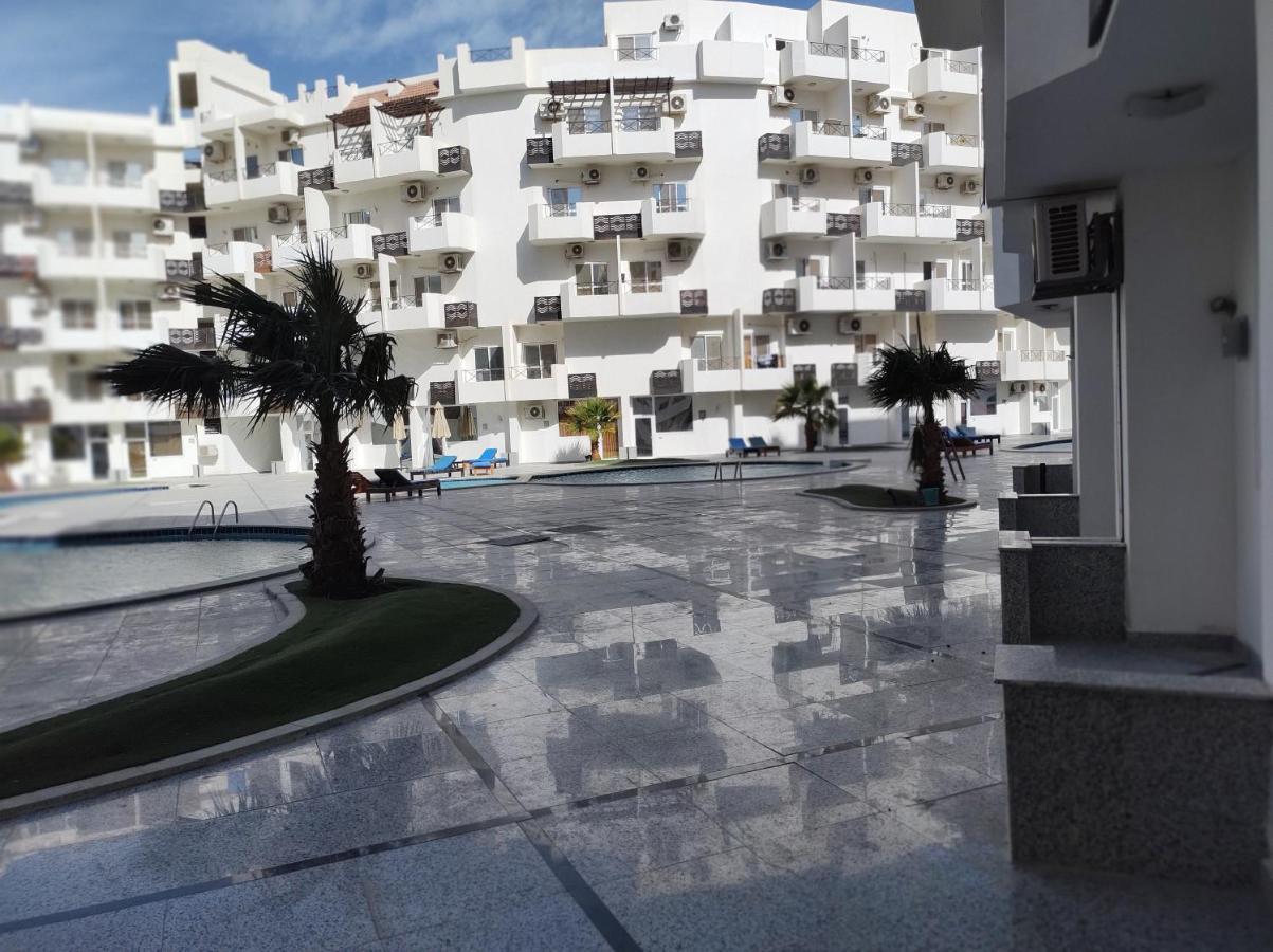 Tiba View Private Apartments Next To El Gouna フルガダ エクステリア 写真